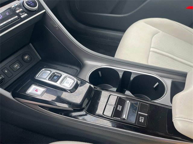 Certified 2023 Hyundai Sonata SEL w/ Convenience Package image 29