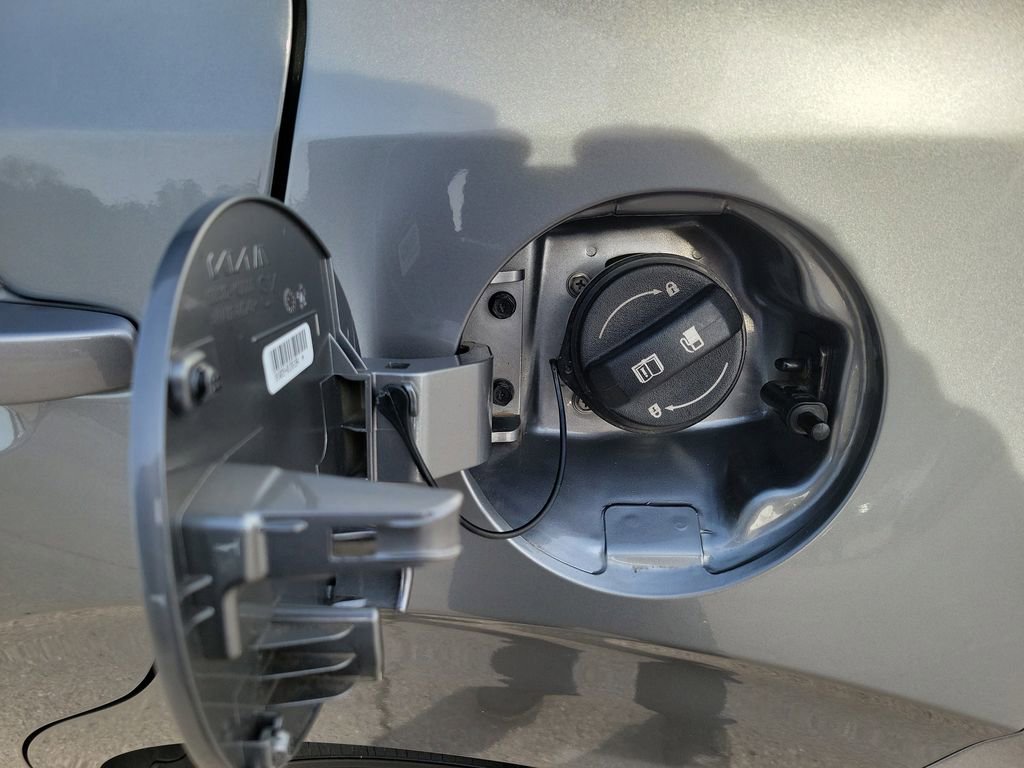 Used 2024 Kia Soul LX w/ Option Group 015 FWD image 29