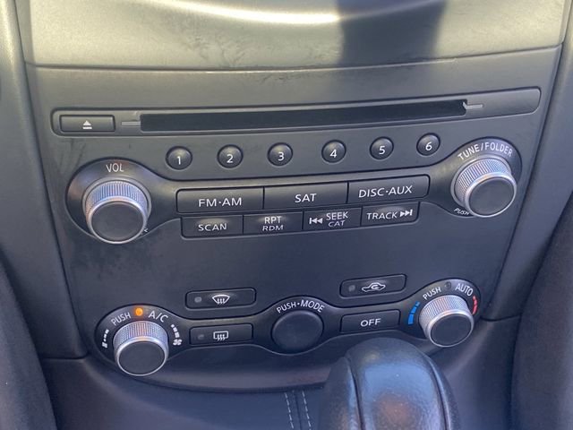 Used 2017 Nissan 370Z Touring Sport image 23