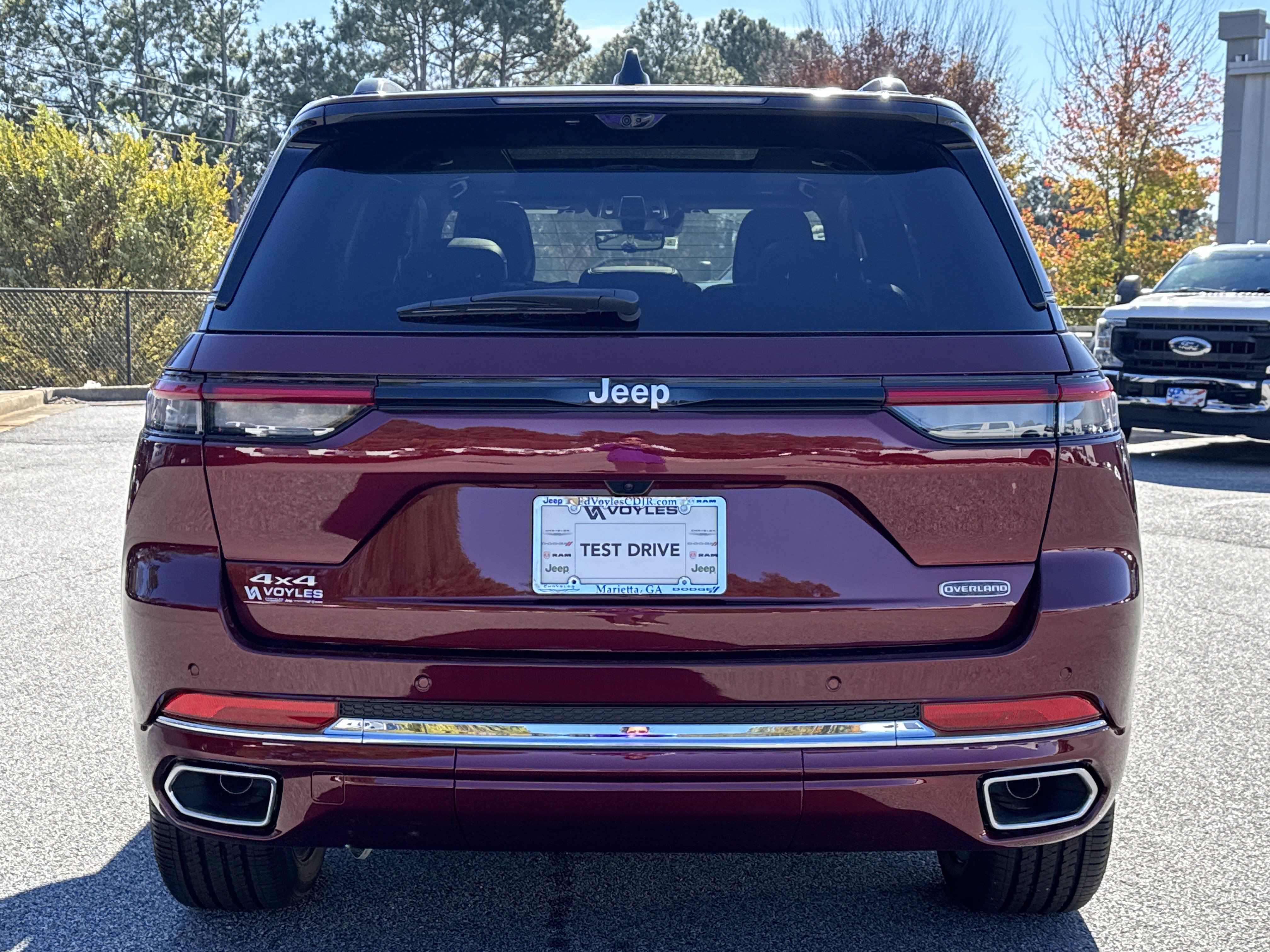New 2025 Jeep Grand Cherokee Overland w/ Luxury Tech Group IV AWD/4WD image 7