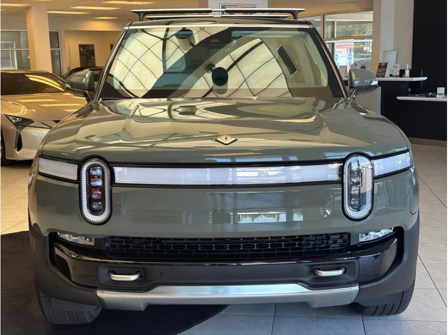 Used 2024 Rivian R1S Launch Edition AWD/4WD image 2
