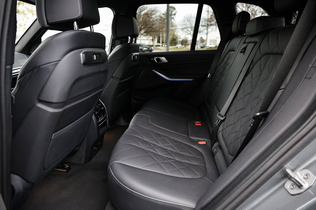 Used 2025 BMW X5 sDrive40i w/ Climate Comfort Package image 27