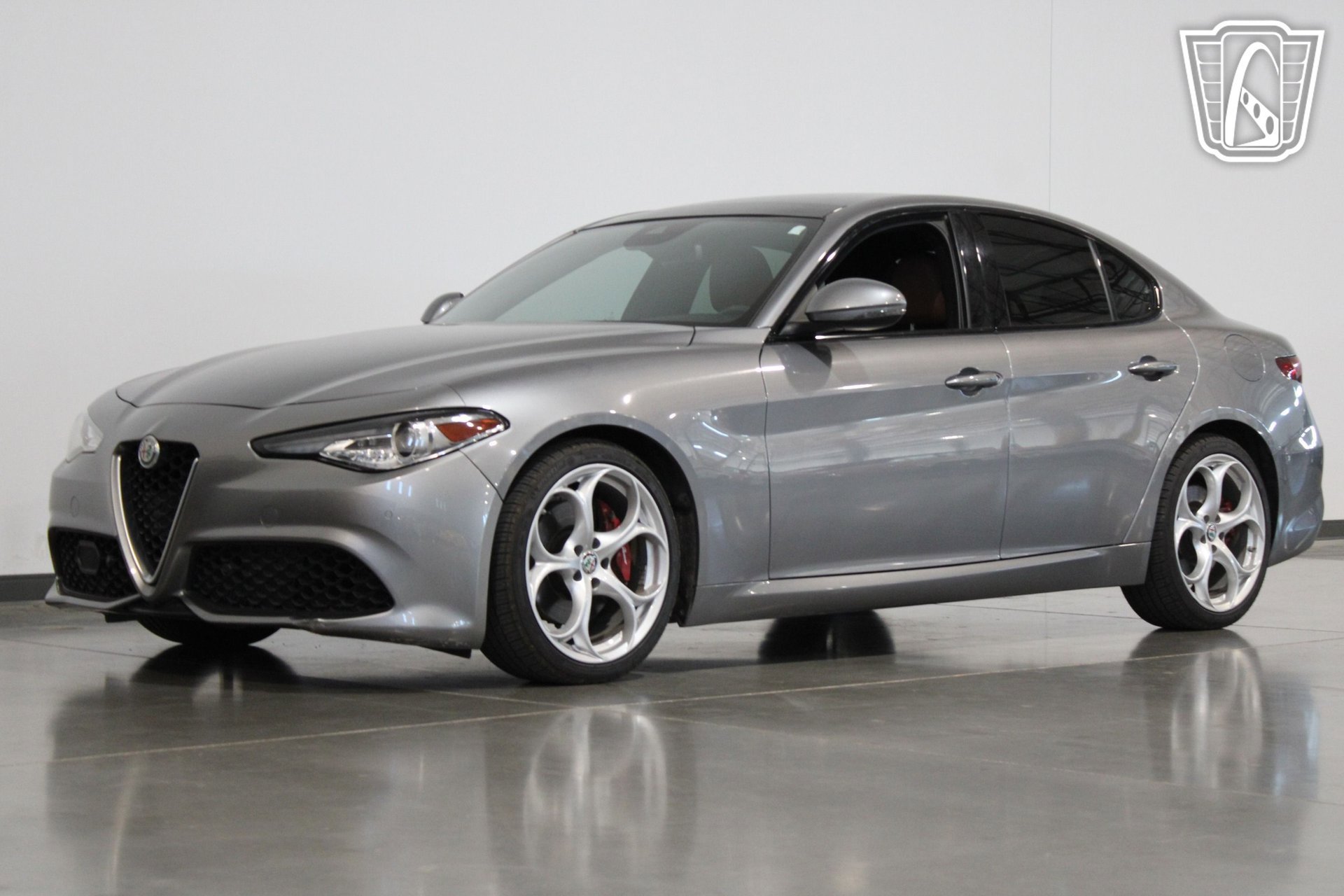 Used 2020 Alfa Romeo Giulia Ti Sport RWD image 26