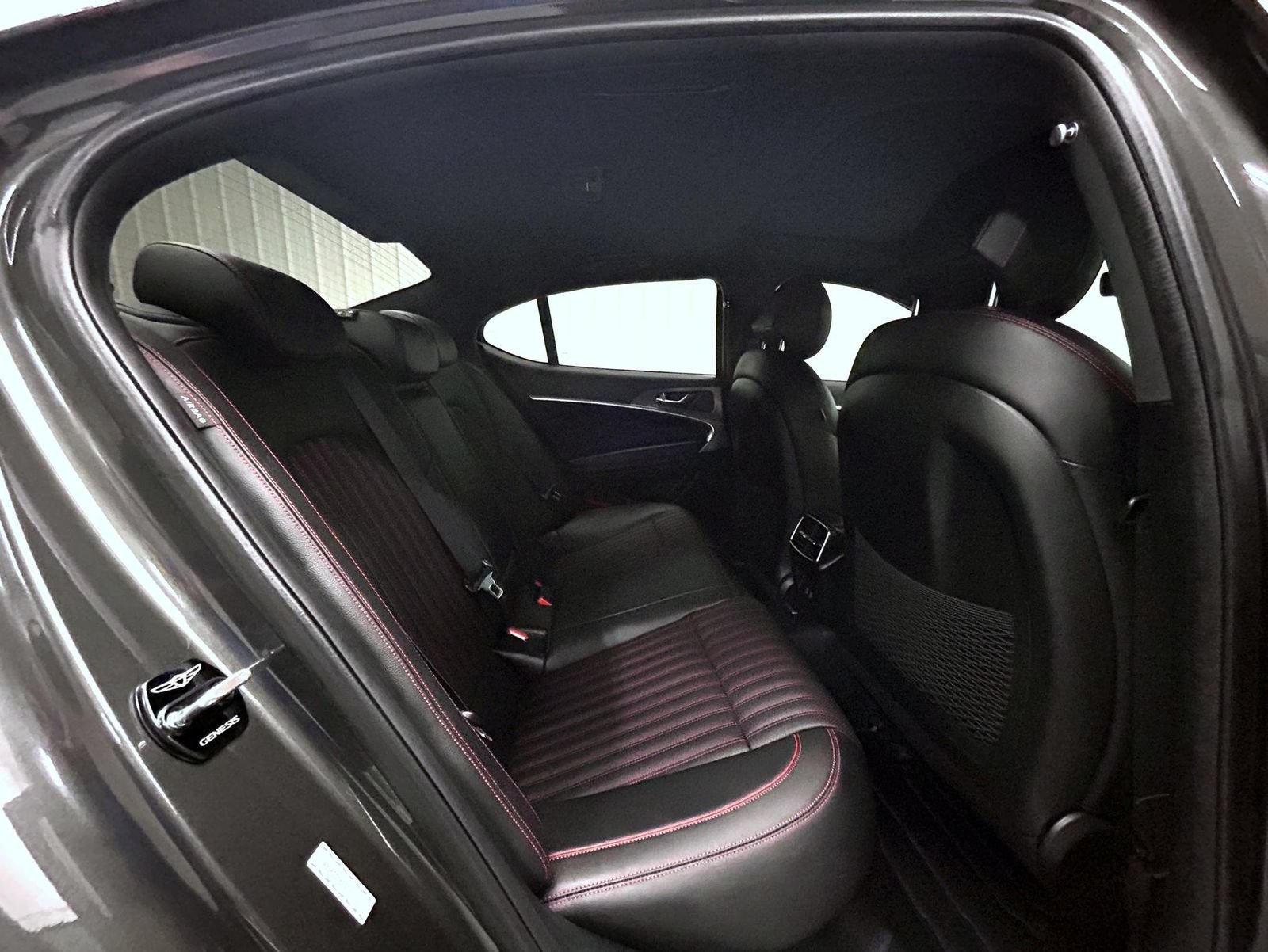 Used 2024 Genesis G70 3.3T Advanced AWD/4WD image 18