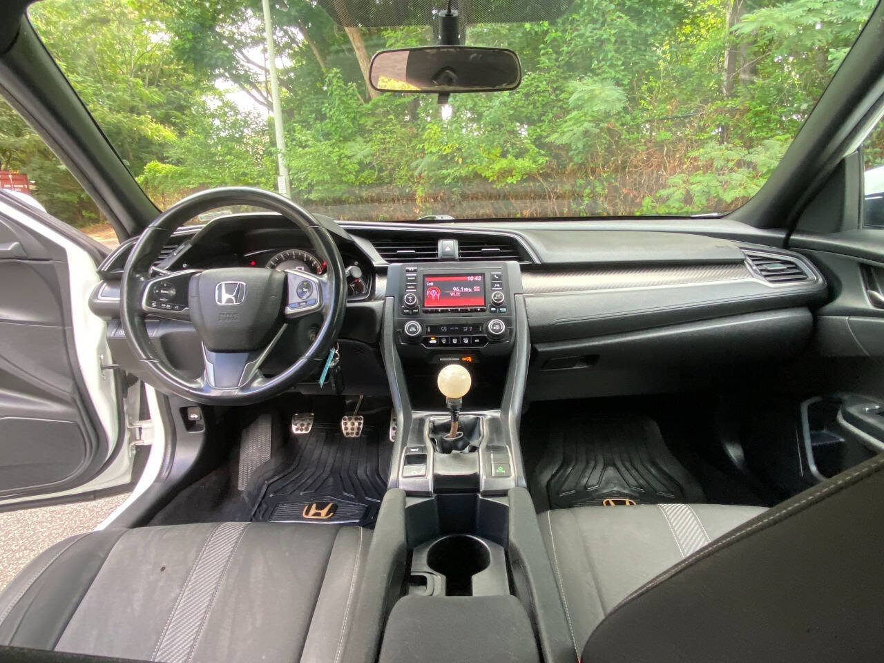 Used 2017 Honda Civic Sport image 31