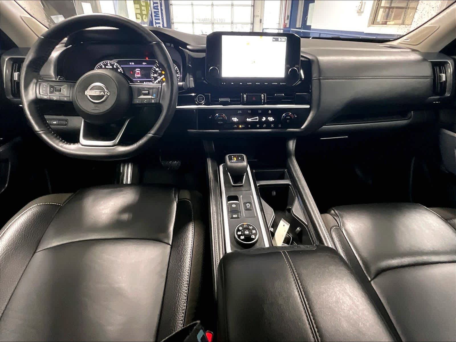 Certified 2024 Nissan Pathfinder SL w/ SL Premium Package AWD/4WD image 21