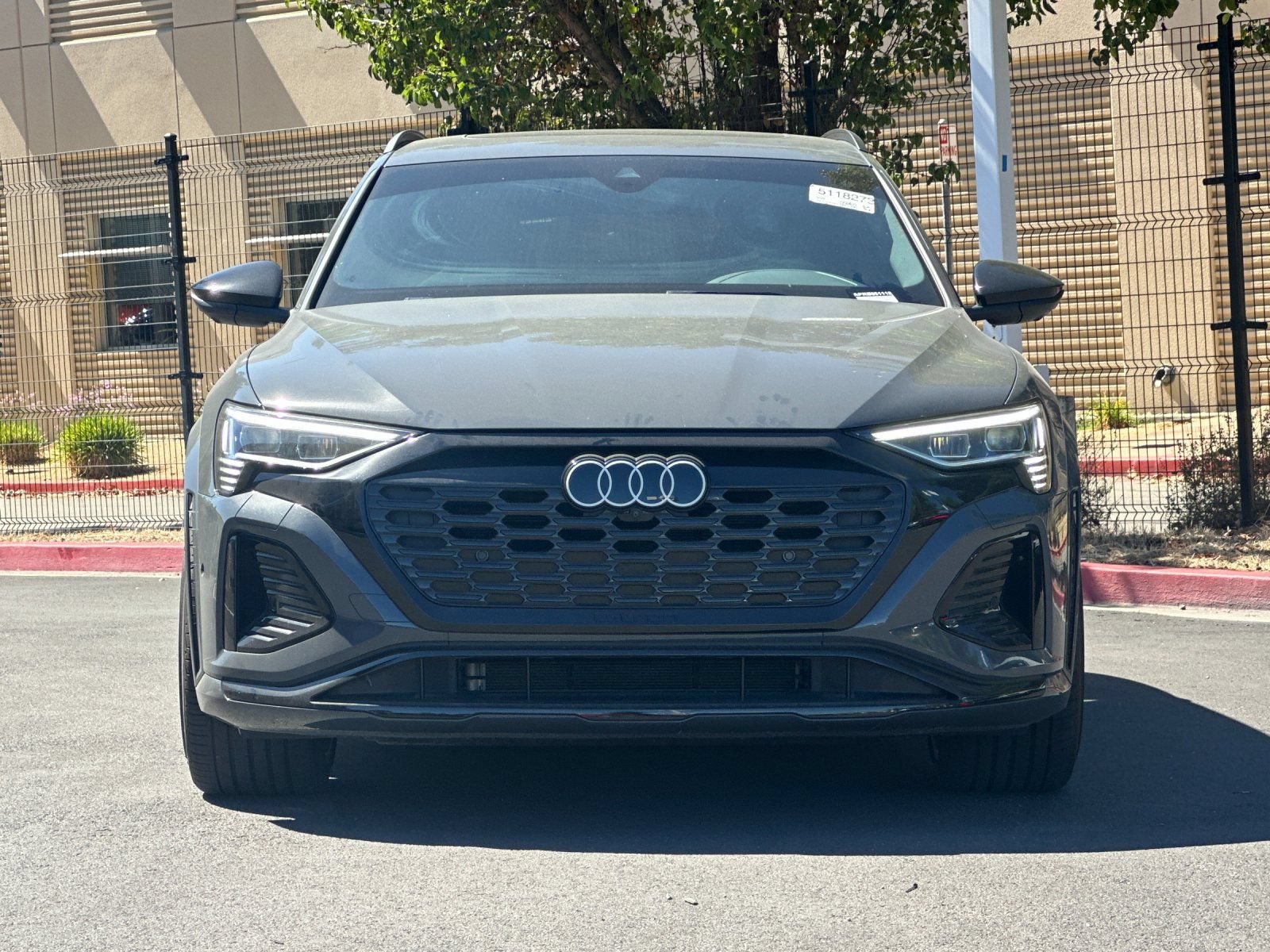 Used 2024 Audi SQ8 e-tron Premium Plus w/ Black Optic Package AWD/4WD image 9
