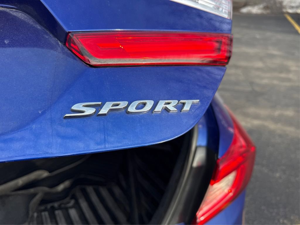 Used 2019 Honda Accord Sport image 14