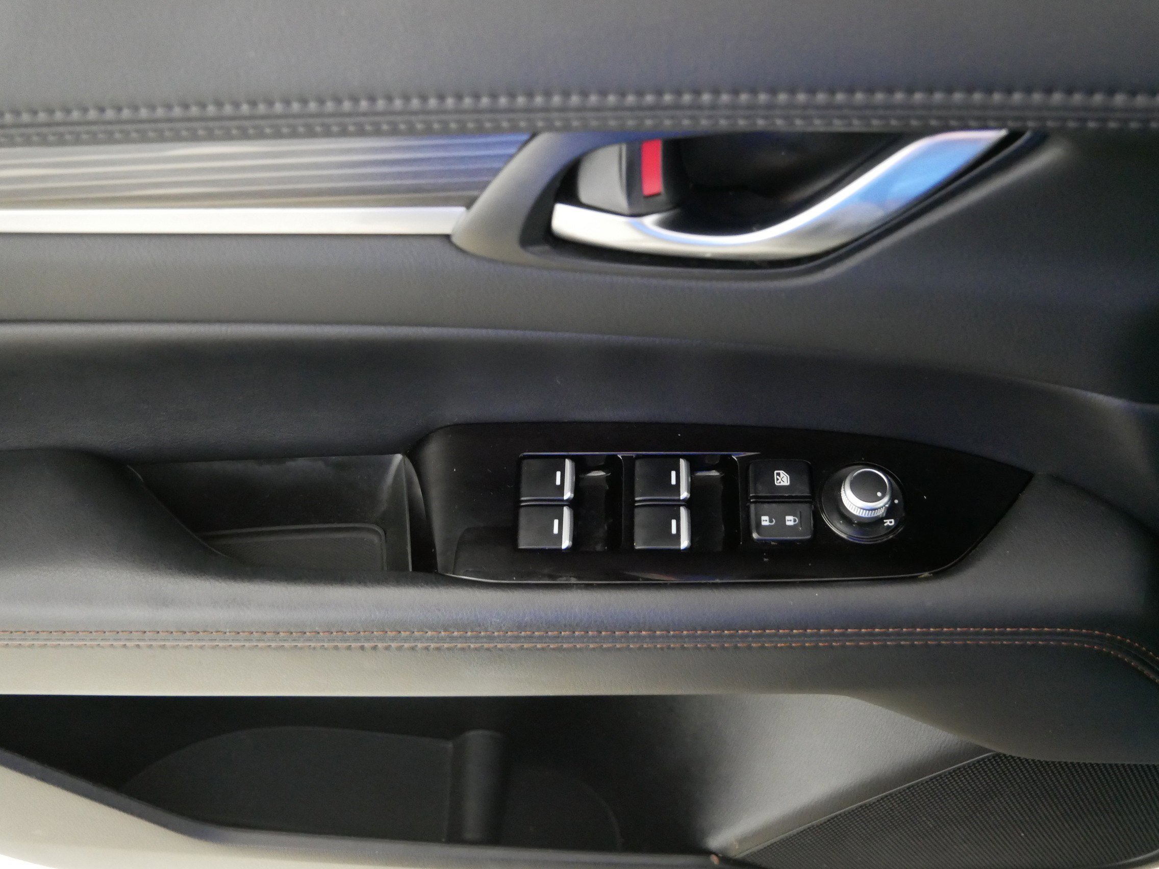 Used 2023 MAZDA CX-5 AWD 2.5 S w/ Premium Package image 19