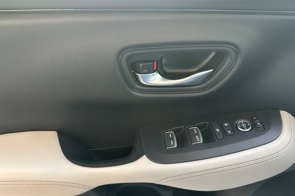 New 2027 Honda HR-V EX-L image 10