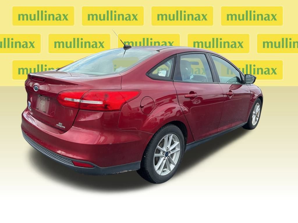 Used 2015 Ford Focus SE image 11