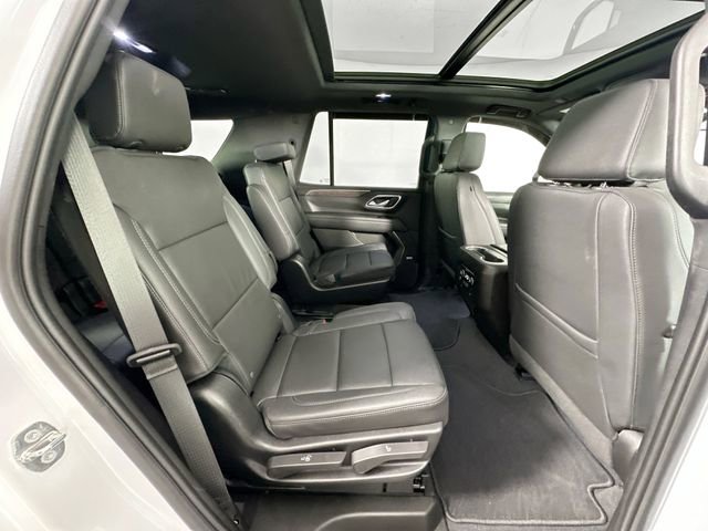 Used 2023 Chevrolet Tahoe Z71 w/ Luxury Package AWD/4WD image 30