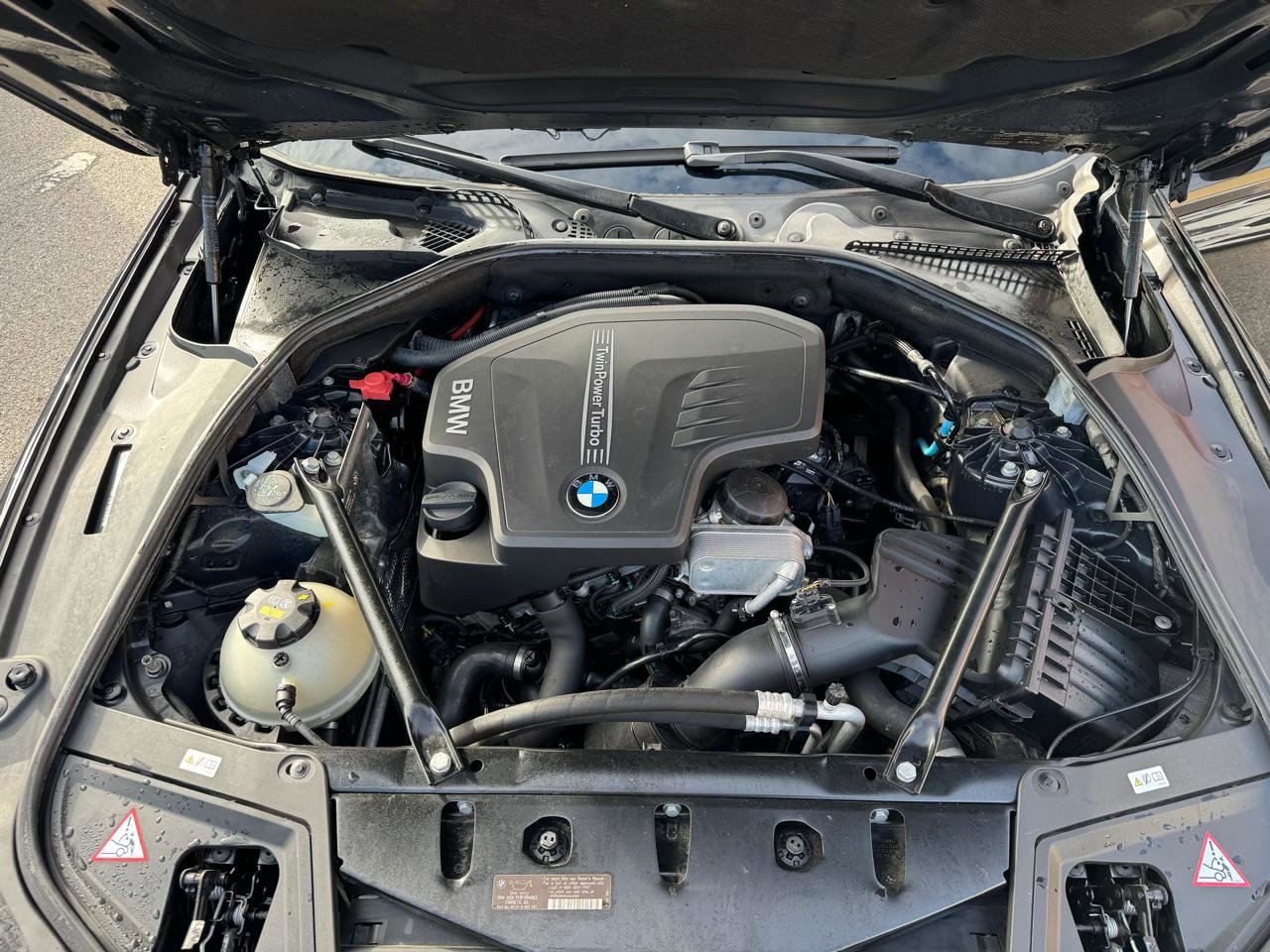 Used 2015 BMW 528i Sedan RWD image 32