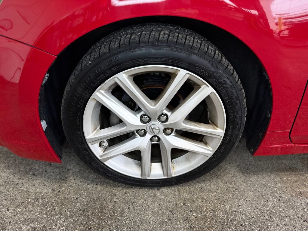 Used 2014 Lexus CT 200h FWD image 27