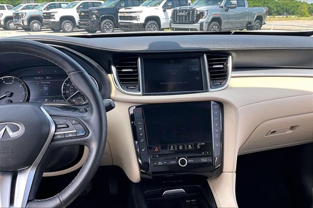 Used 2021 INFINITI QX50 Luxe w/ Cargo Package AWD/4WD image 9