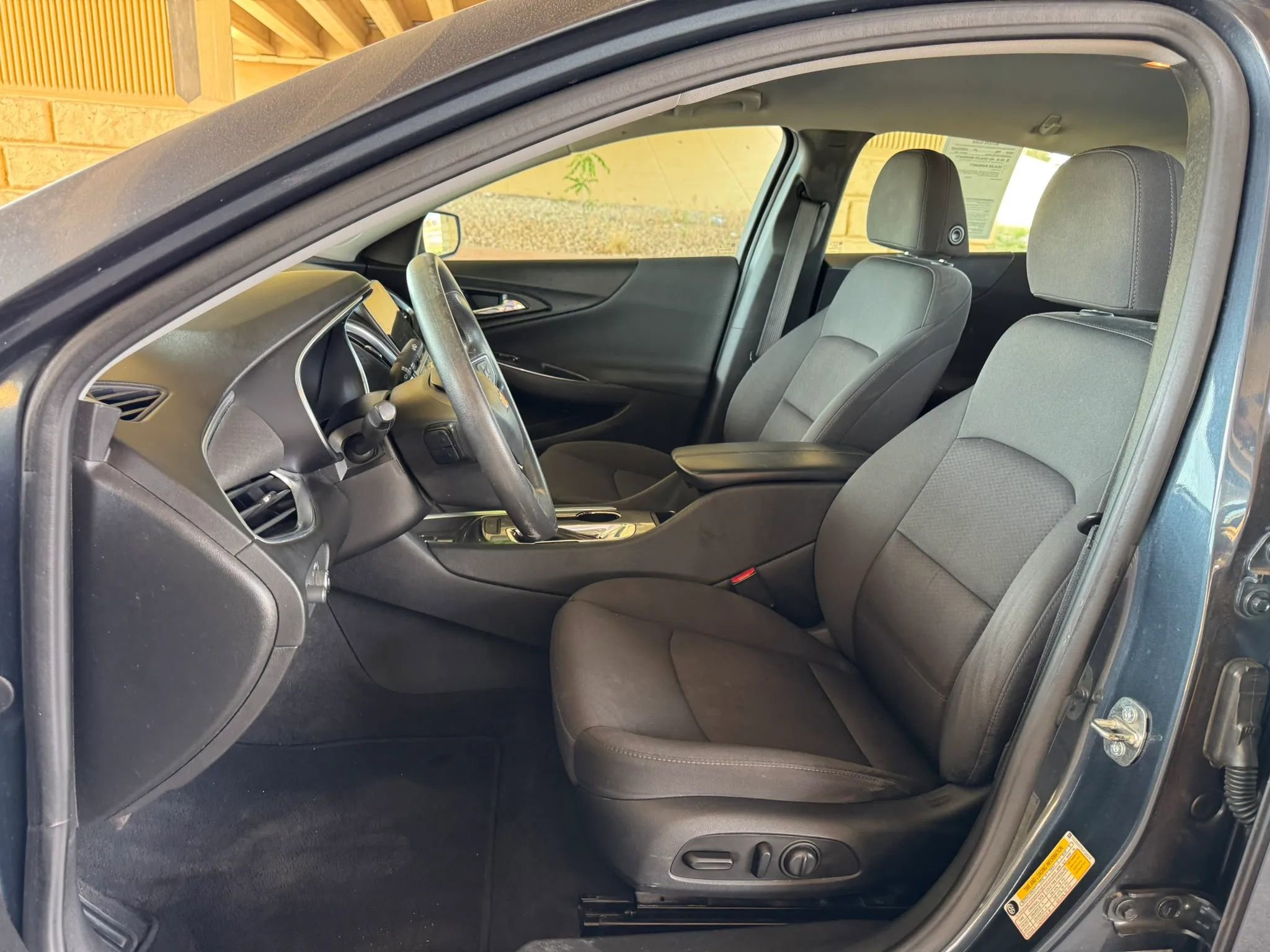 Used 2020 Chevrolet Malibu LT image 11