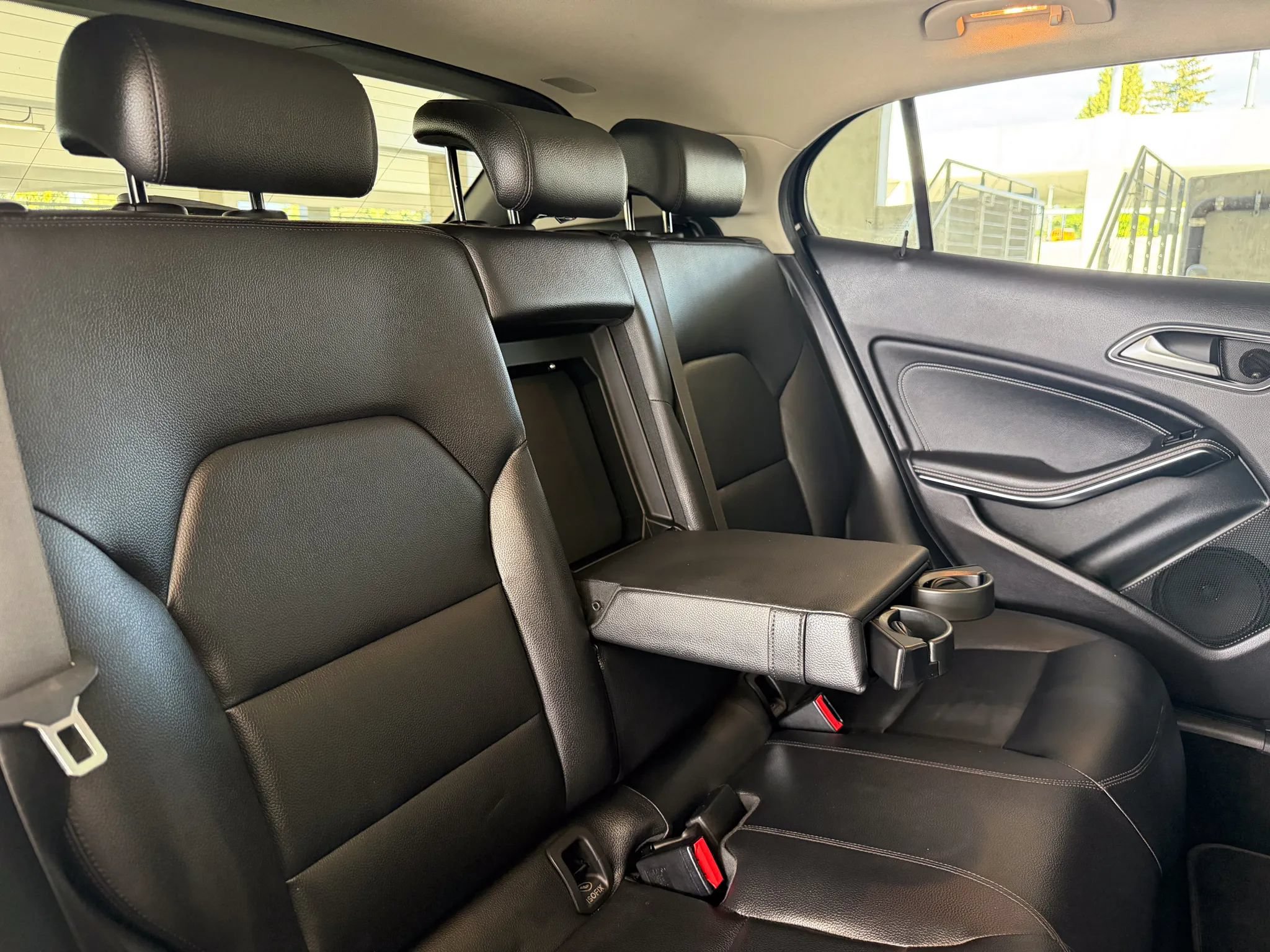 Used 2015 Mercedes-Benz GLA 250 4MATIC image 25