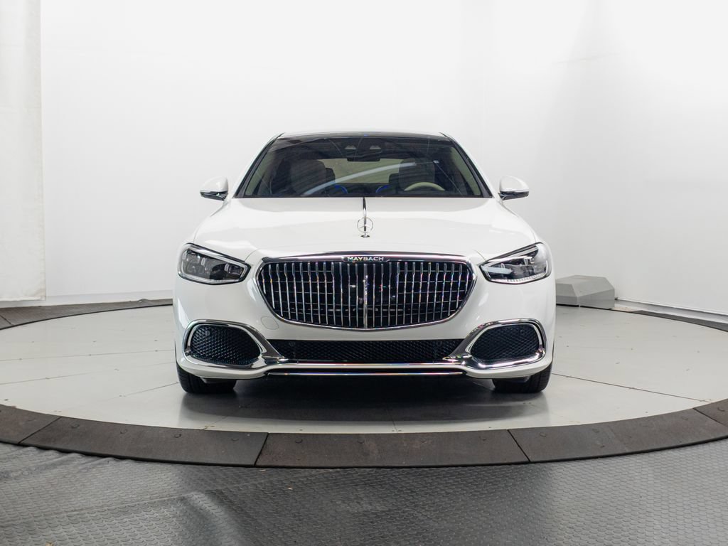 Used 2024 Mercedes-Benz Maybach S 580 4MATIC image 2