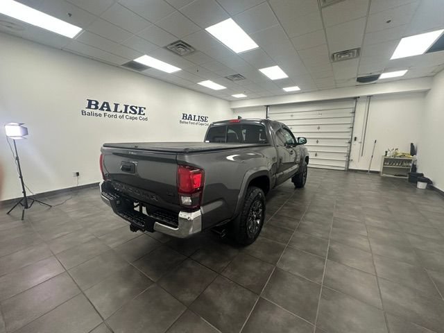 Used 2021 Toyota Tacoma SR5 w/ Blackout Package (TMS) AWD/4WD image 7