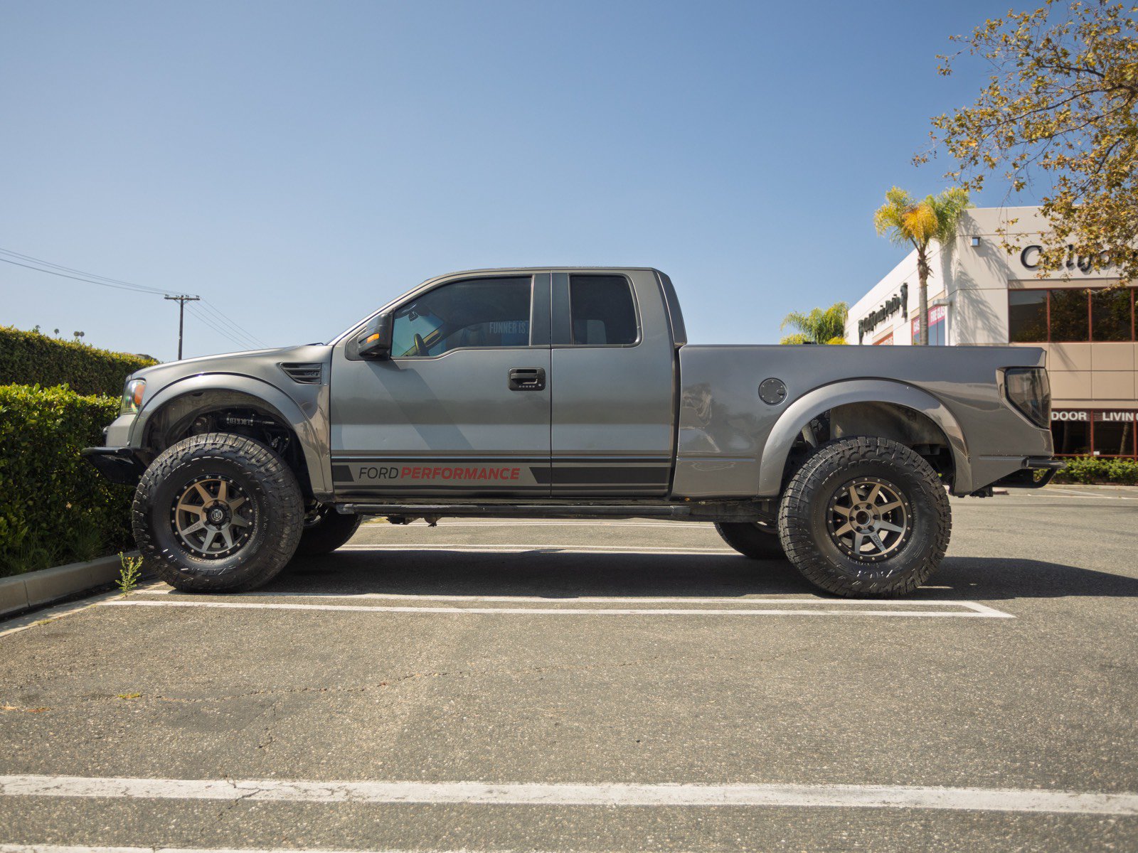 Used 2005 Ford F150 FX4 AWD/4WD image 8