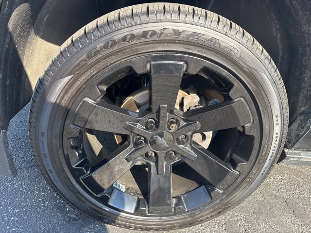 Used 2019 Chevrolet Suburban Premier w/ Premier Plus Edition AWD/4WD image 34