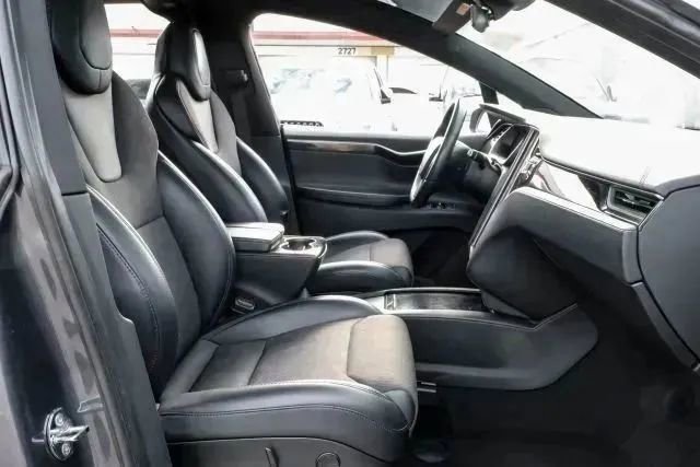 Used 2018 Tesla Model X 100D AWD/4WD image 41