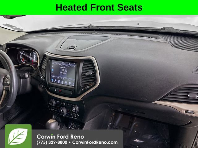 Used 2016 Jeep Cherokee Latitude w/ Comfort/Convenience Group image 27