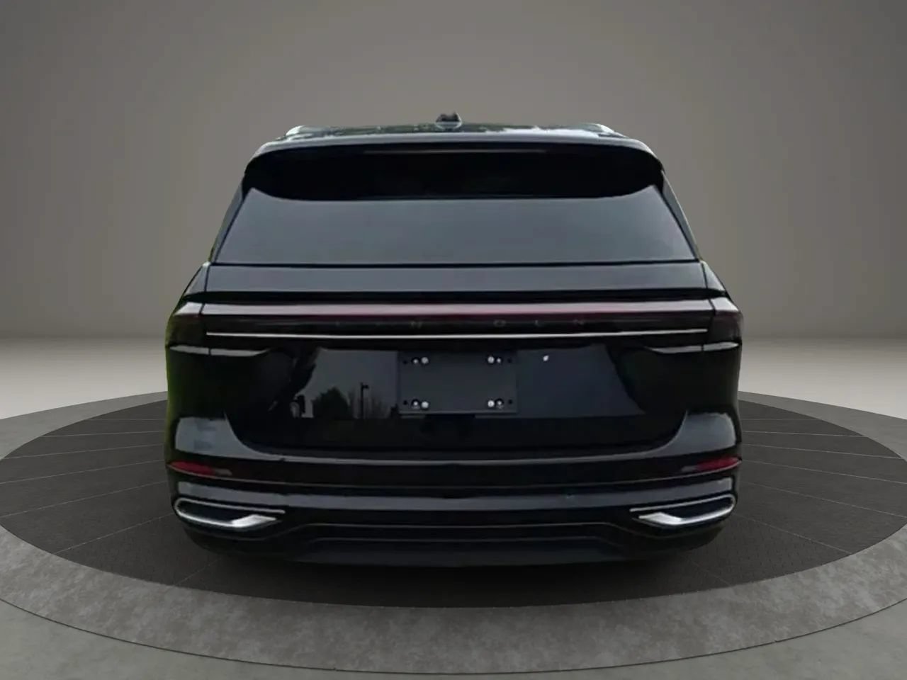 Used 2025 Lincoln Nautilus Reserve AWD/4WD image 5