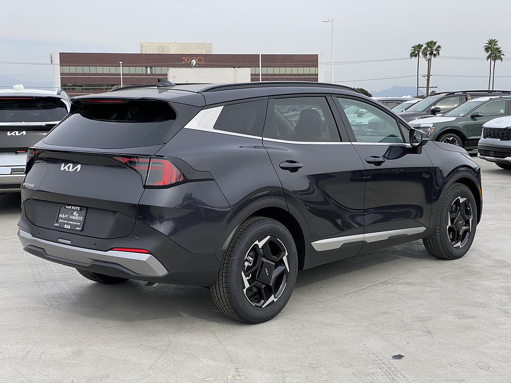 New 2026 Kia Sportage EX FWD image 3