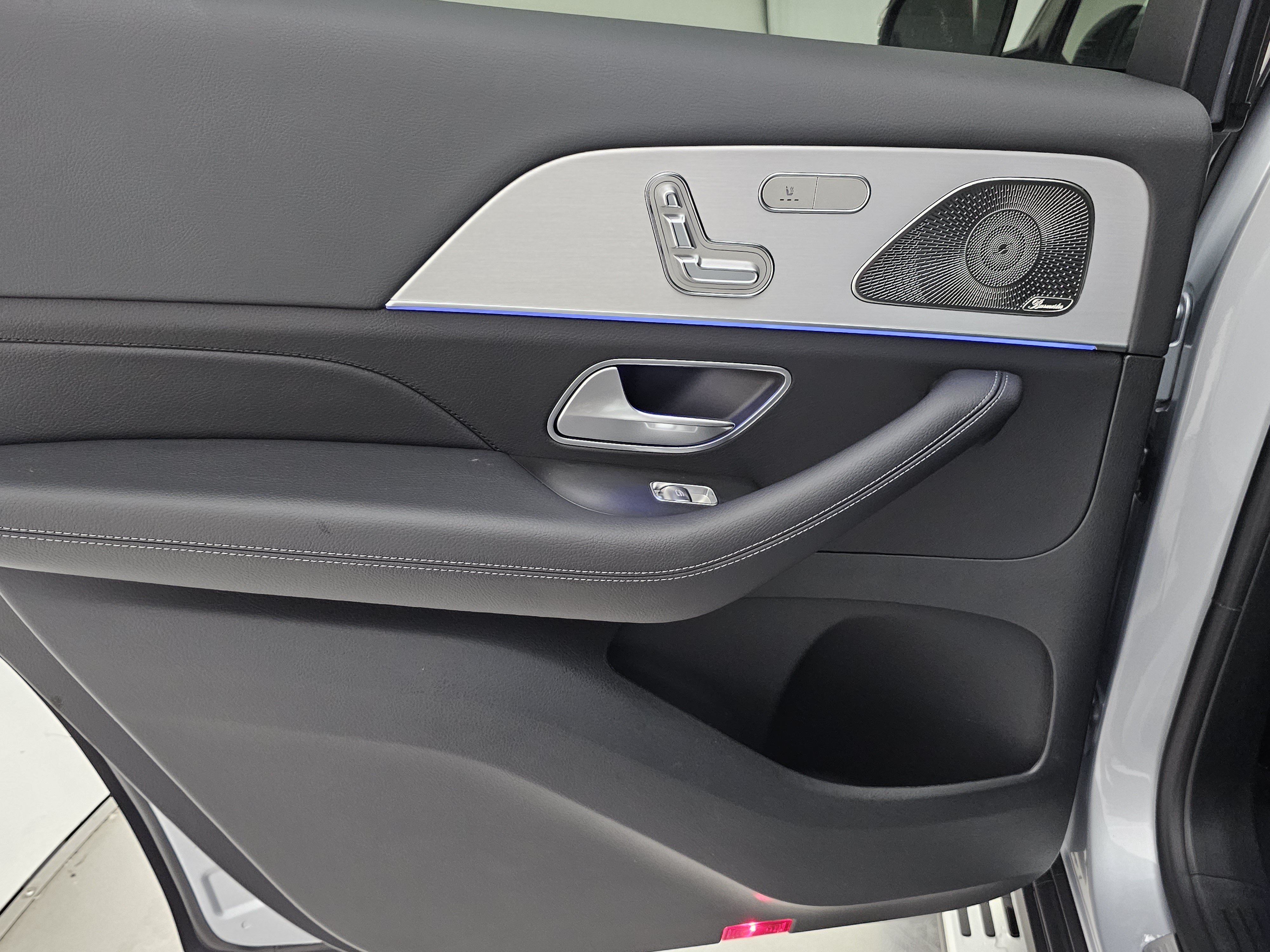 New 2026 Mercedes-Benz GLS 450 4MATIC image 27