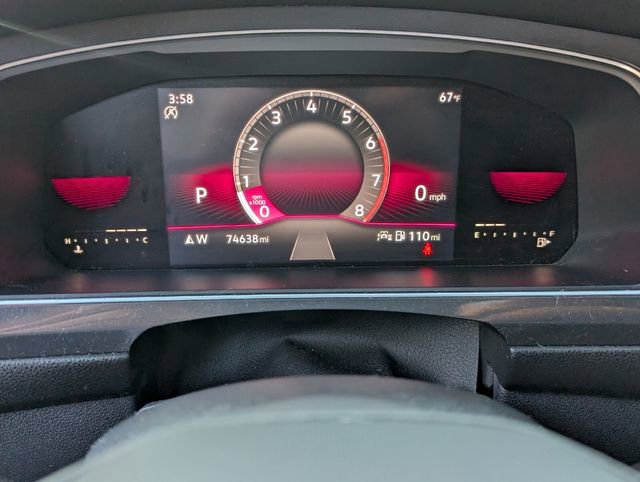 Used 2022 Volkswagen Tiguan SE R-Line image 30