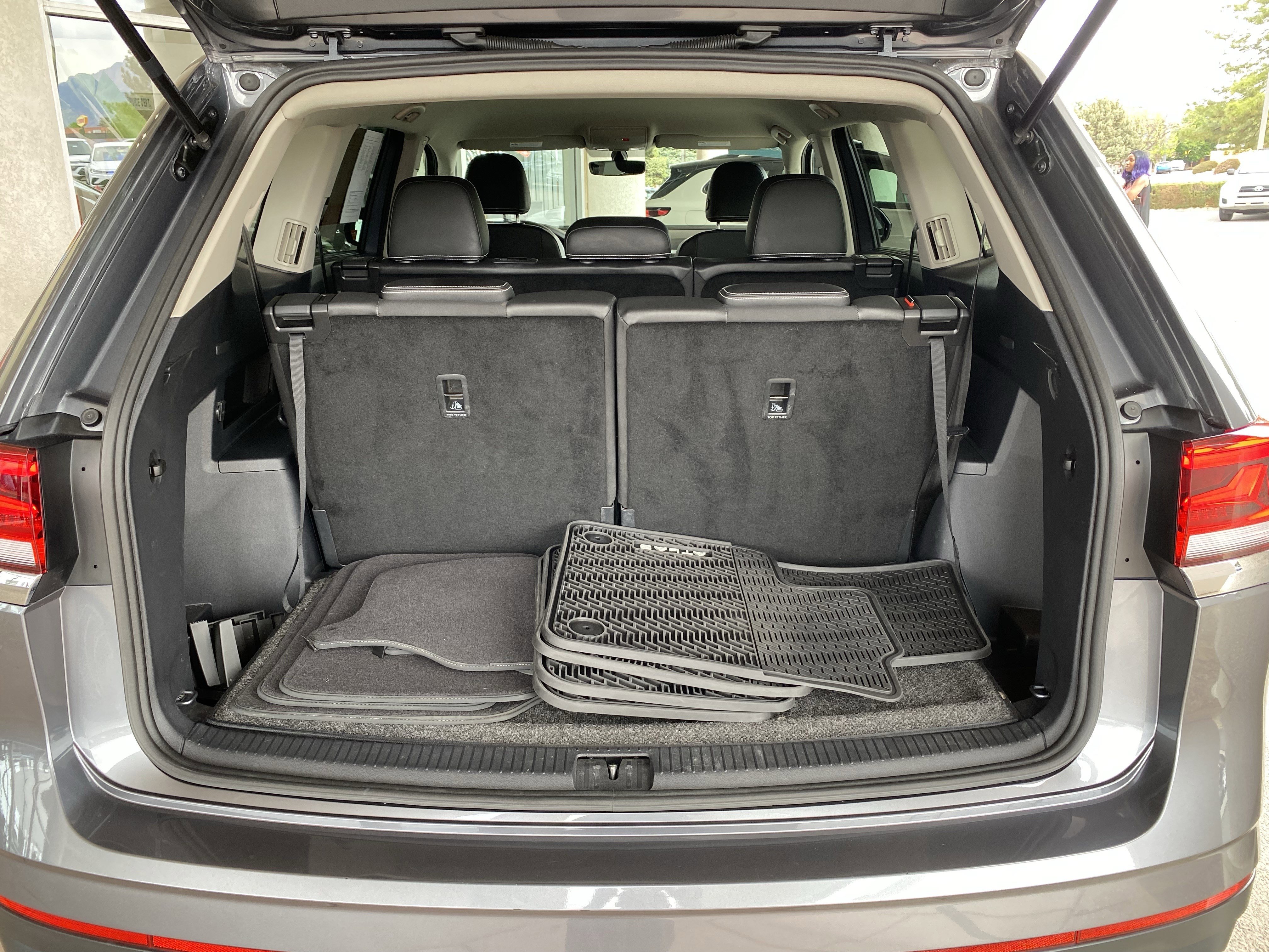 Certified 2023 Volkswagen Atlas SE image 7
