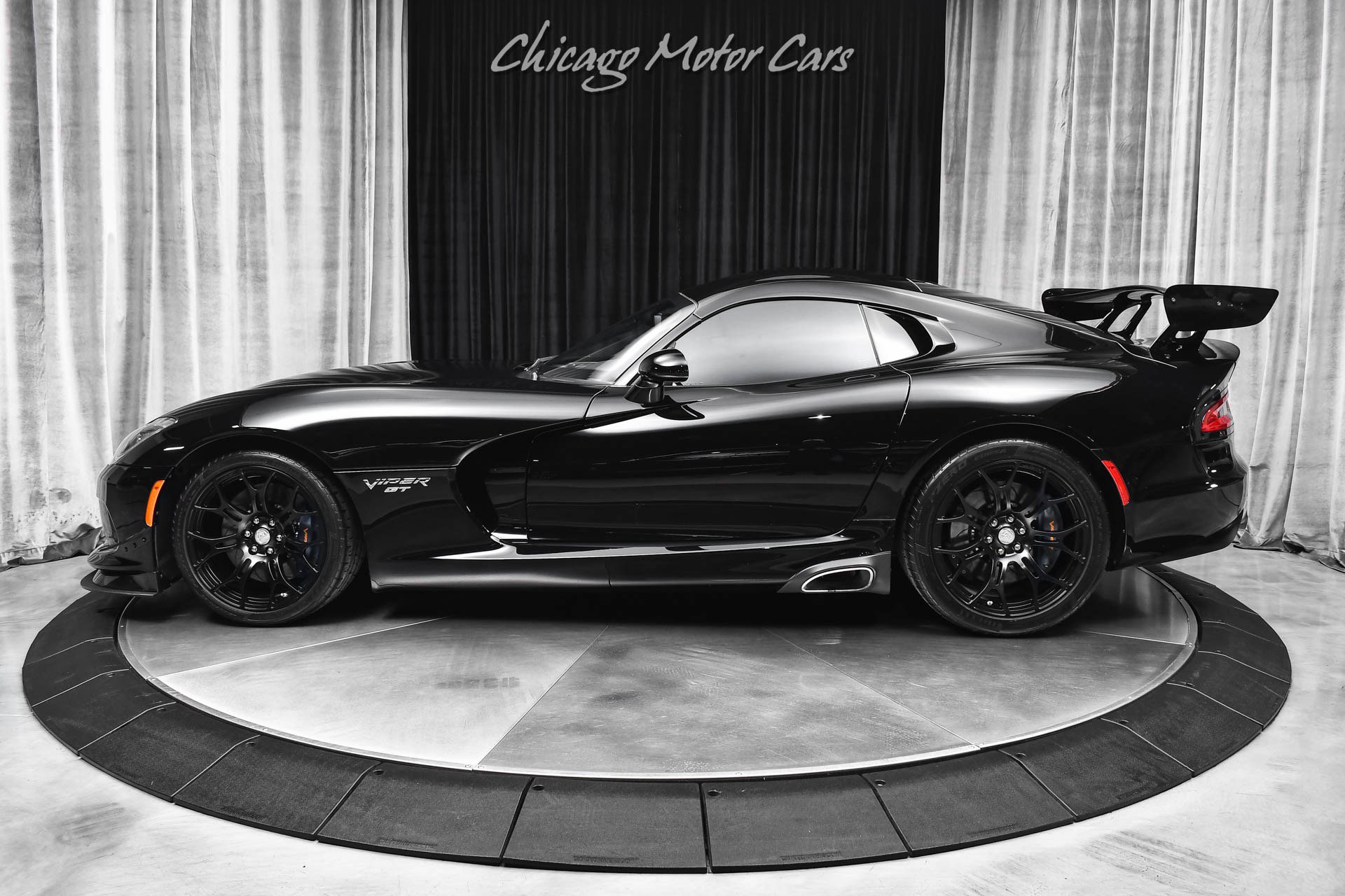 Used 2017 Dodge Viper GTC w/ Time Attack Group 2.0 image 28