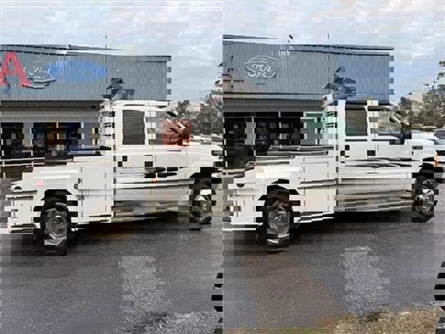 Used 2001 Ford F550 2WD Crew Cab Super Duty image 36