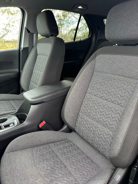 Used 2024 Chevrolet Equinox LT image 23
