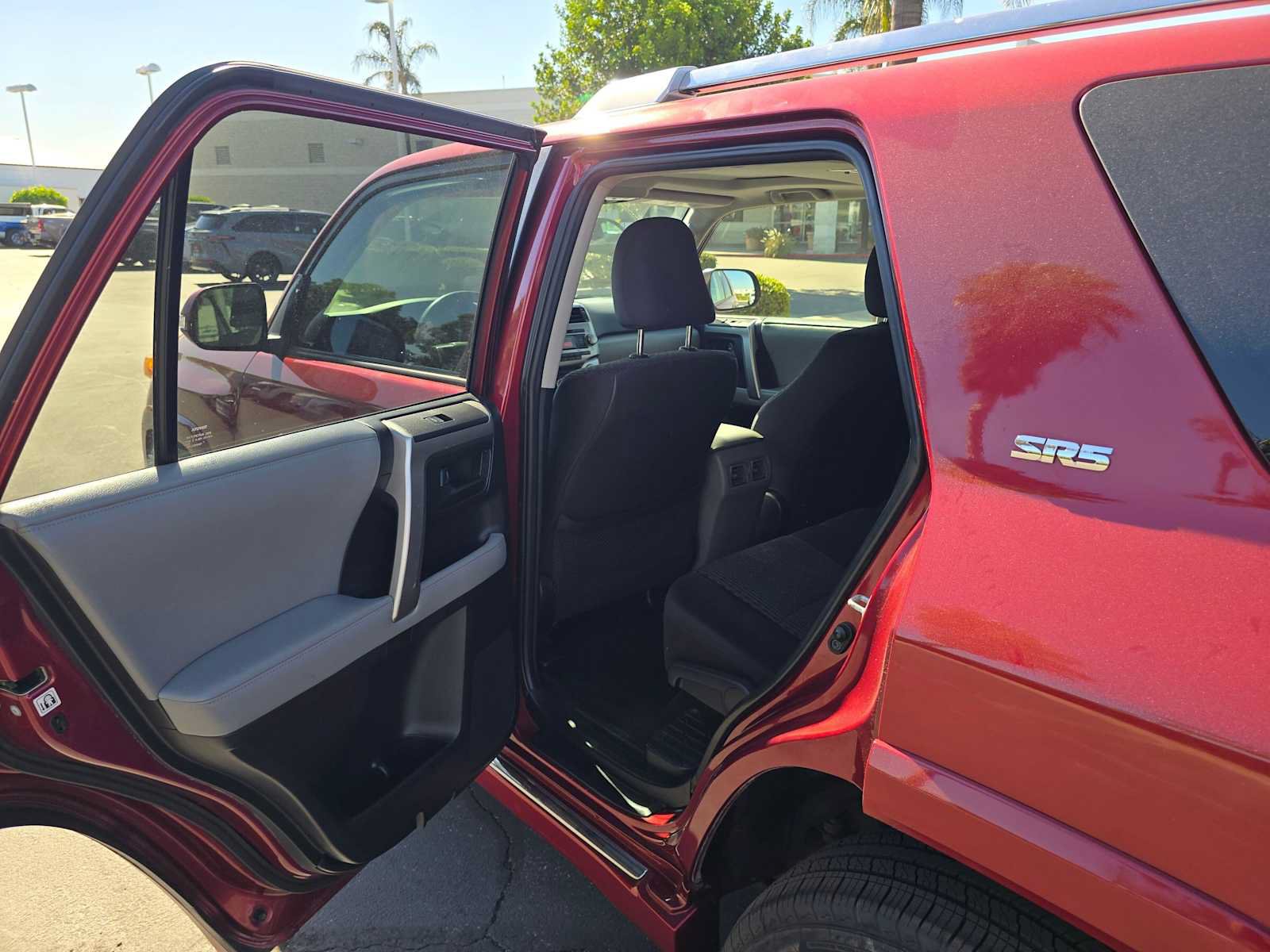 Used 2013 Toyota 4Runner SR5 w/ Convenience Pkg RWD image 17