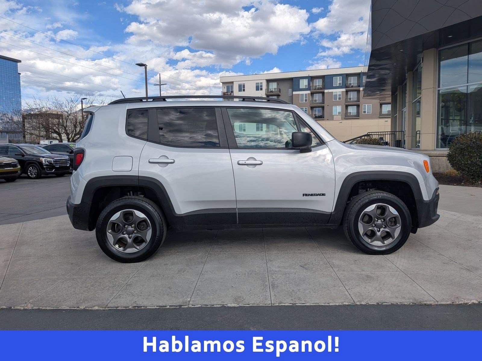 Used 2017 Jeep Renegade Sport w/ Power & Air Group image 2