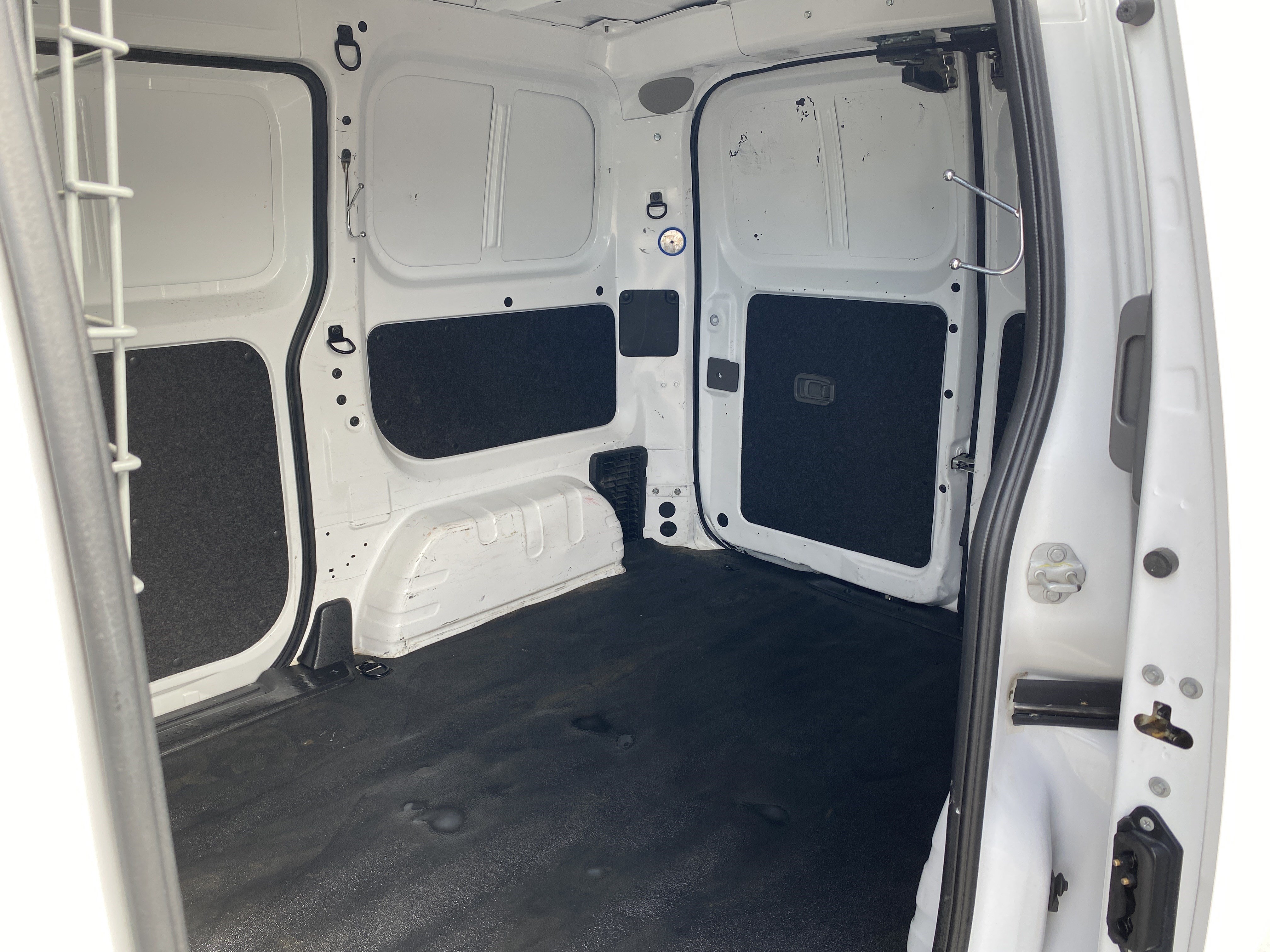 Used 2021 Nissan NV200 SV FWD image 17