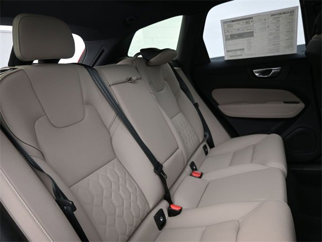 New 2026 Volvo XC60 B5 Plus w/ Protection Package Premier image 32