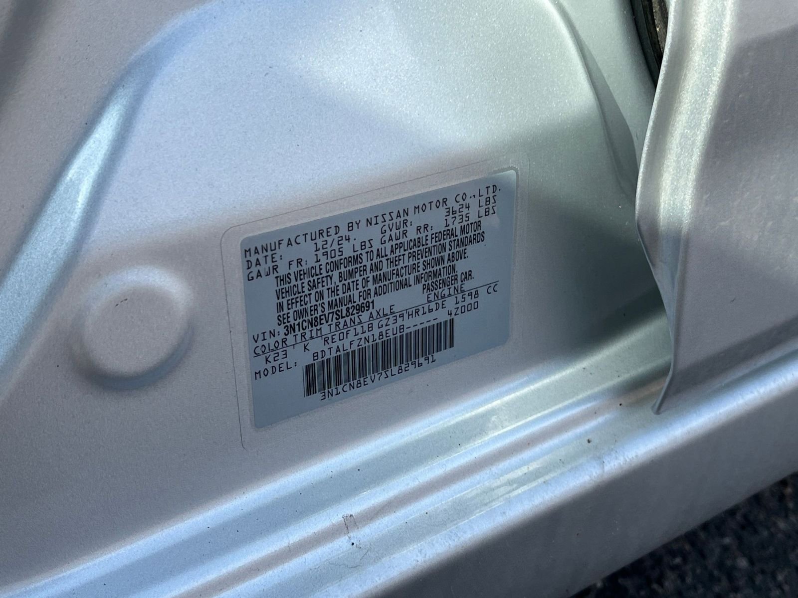 Used 2025 Nissan Versa SV image 24