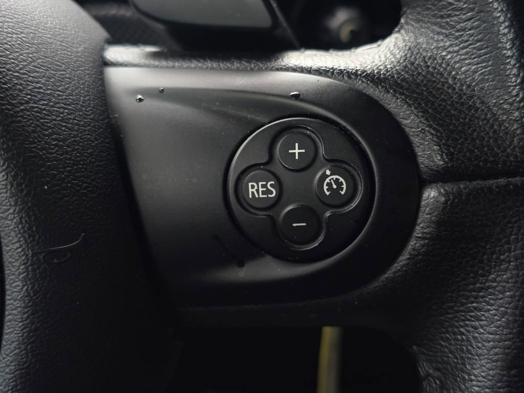 Used 2013 MINI Cooper S image 30