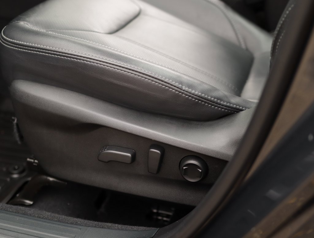 Used 2023 Subaru Forester Limited image 25