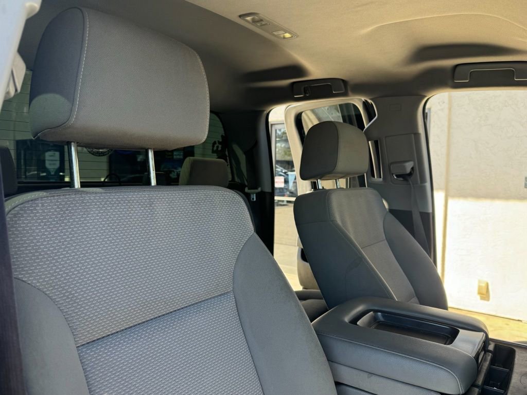 Used 2017 Chevrolet Silverado 1500 Custom w/ Custom Convenience Package image 24