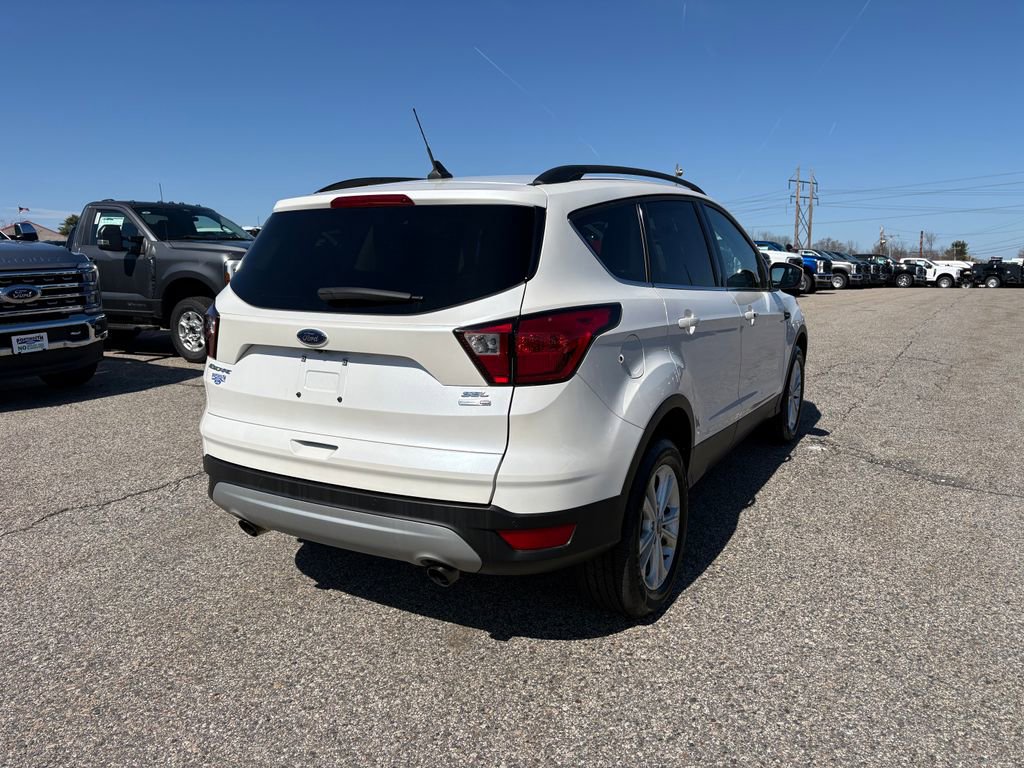 Used 2019 Ford Escape SEL image 23