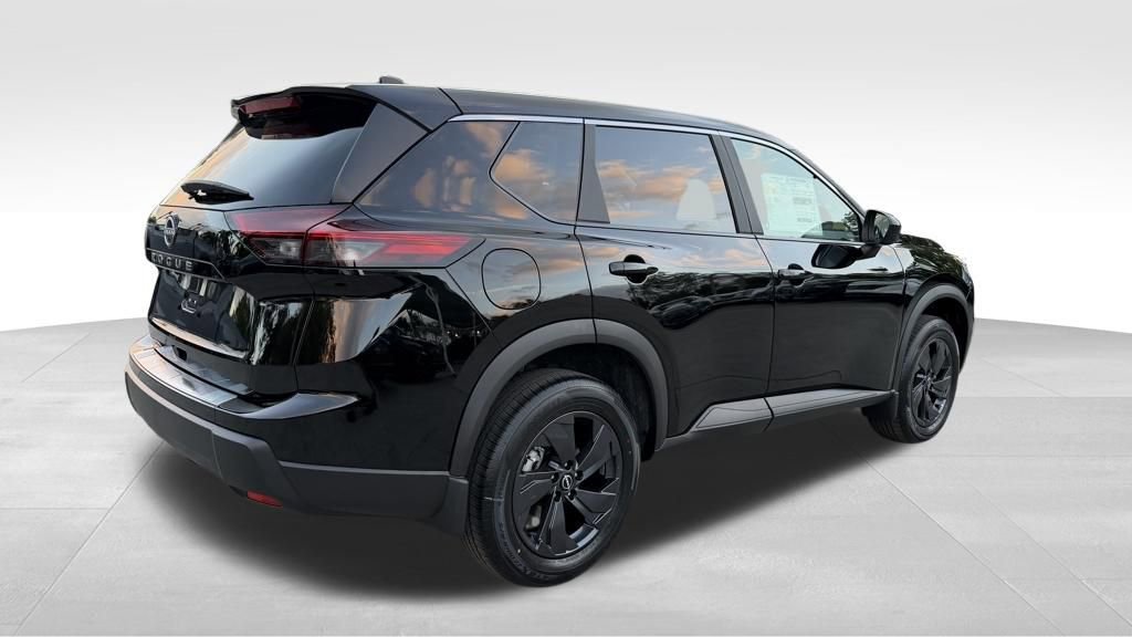 New 2026 Nissan Rogue SV image 8
