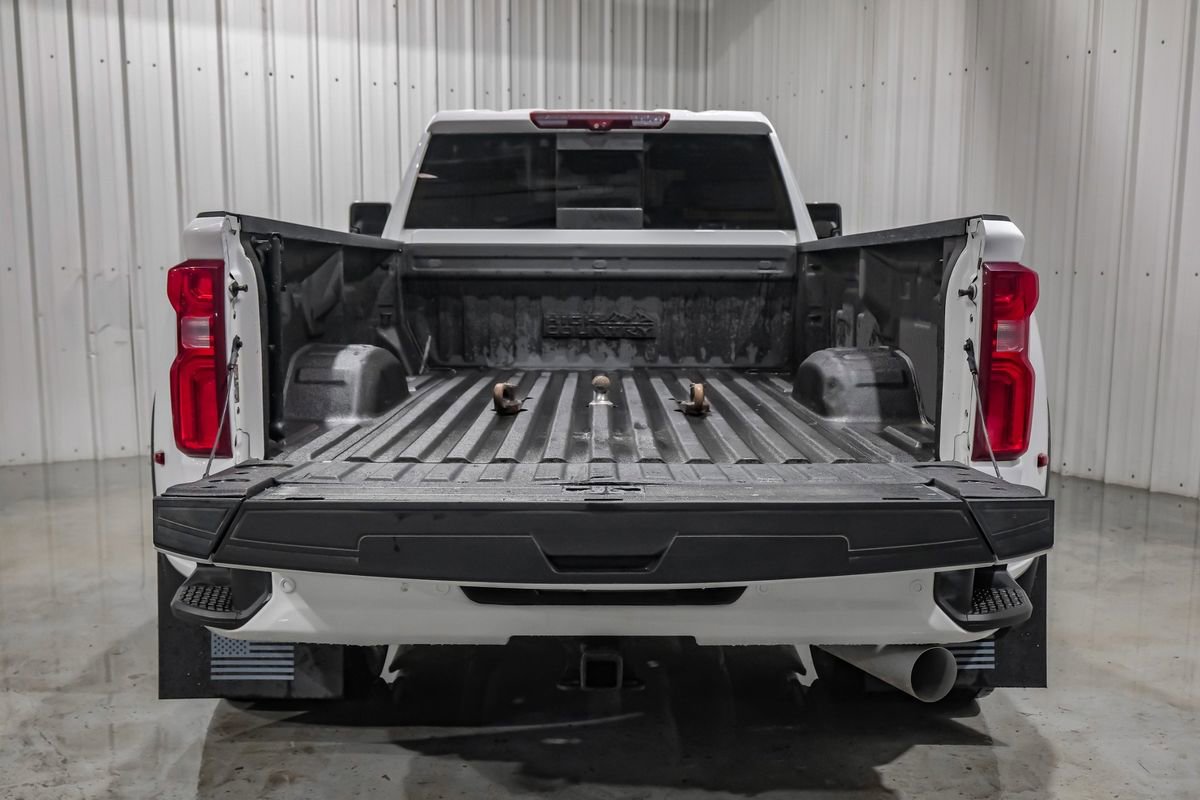 Used 2022 Chevrolet Silverado 3500 High Country image 63