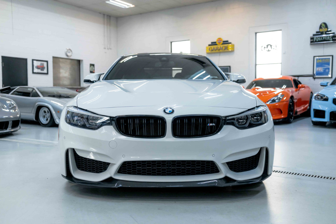 Used 2019 BMW M4 CS w/ Executive Package image 4