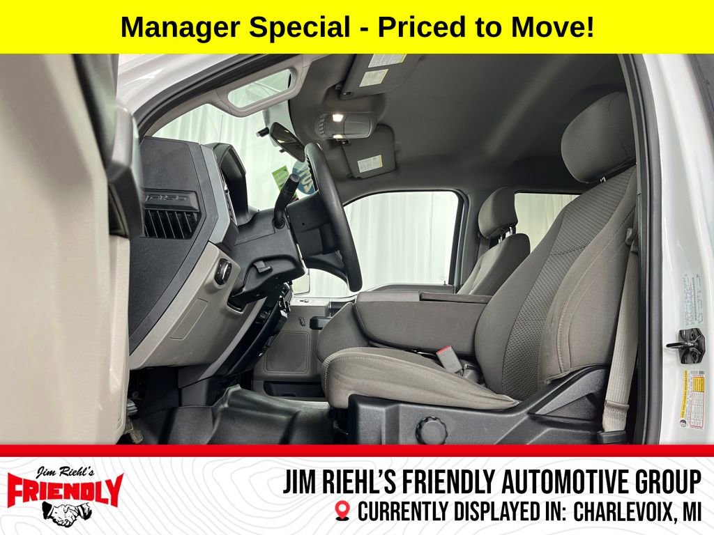 Used 2017 Ford F150 XLT AWD/4WD image 9