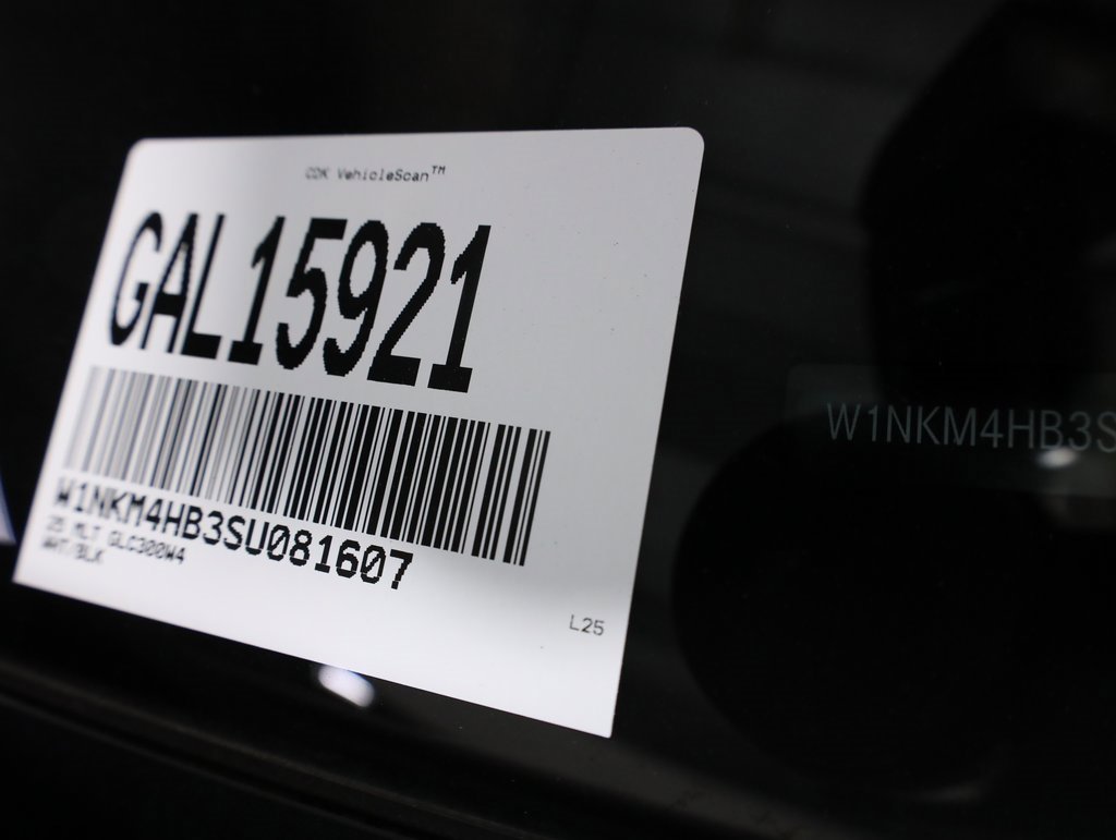 Certified 2025 Mercedes-Benz GLC 300 4MATIC image 55