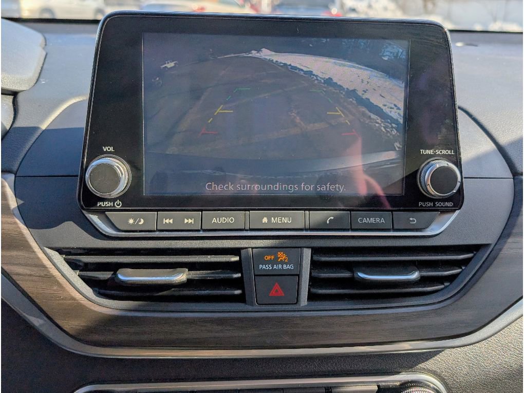 Used 2024 Nissan Altima 2.5 SV image 24